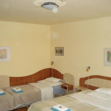 Szent Gyoergy Fogado Hotell Pécs Eksteriør bilde