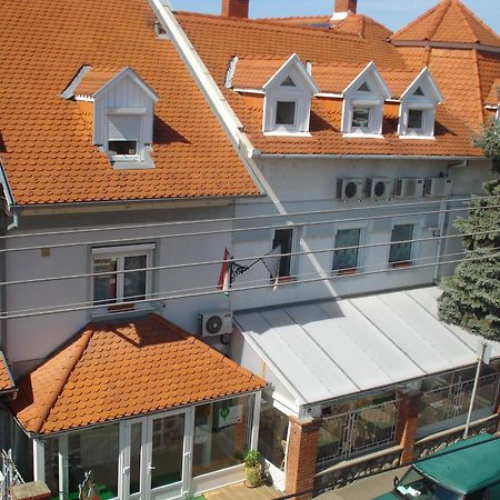 Szent Gyoergy Fogado Hotell Pécs Eksteriør bilde